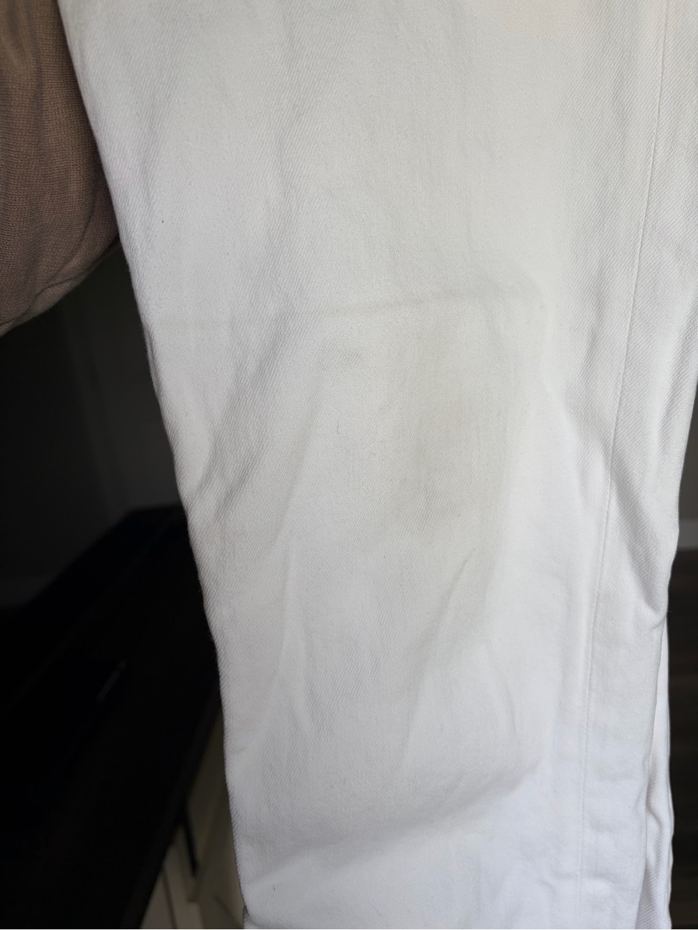 Agolde Riley Cropped White Jeans - Picture 10 of 10